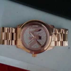 Mk watch